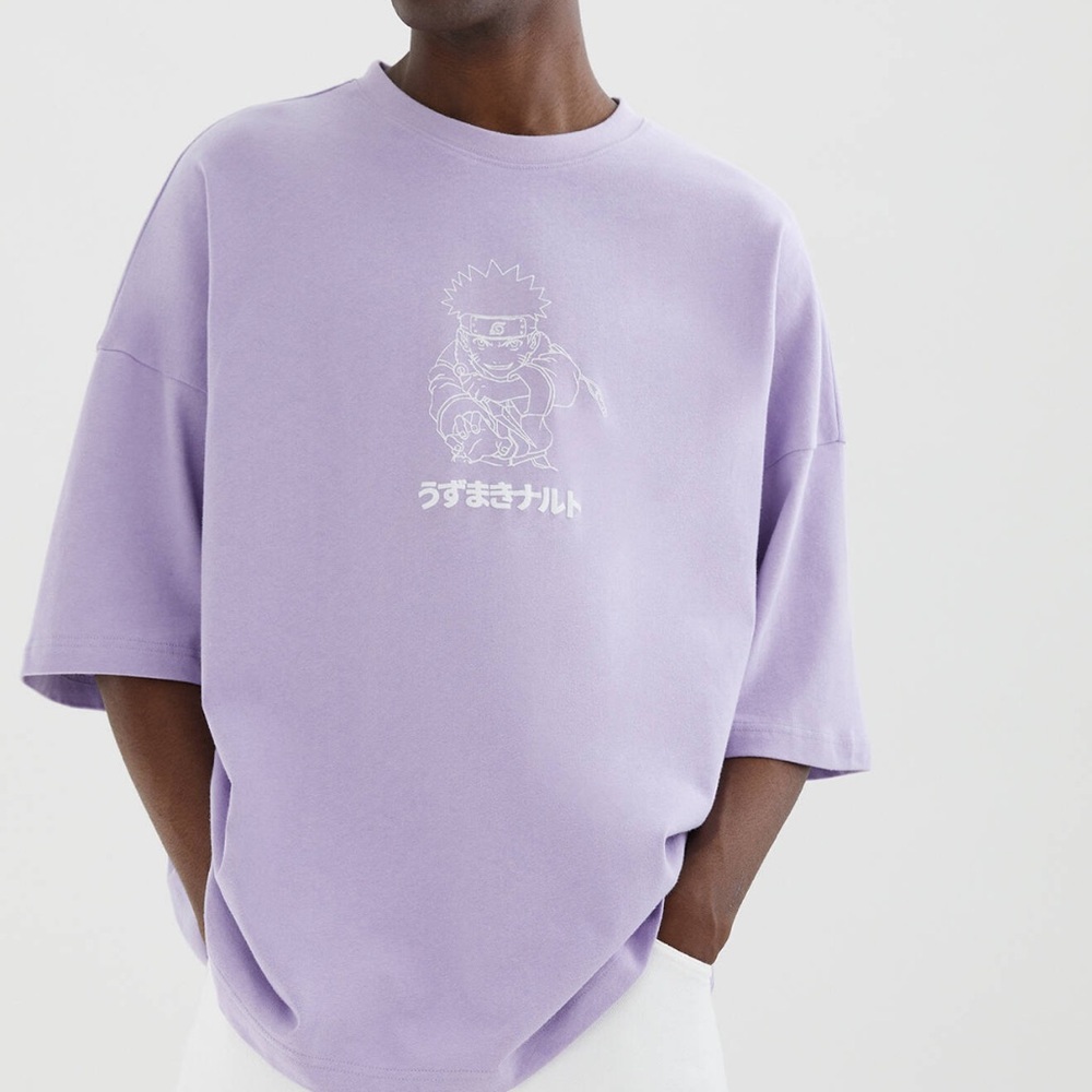 Naruto x Pull & Bear T- Shirt